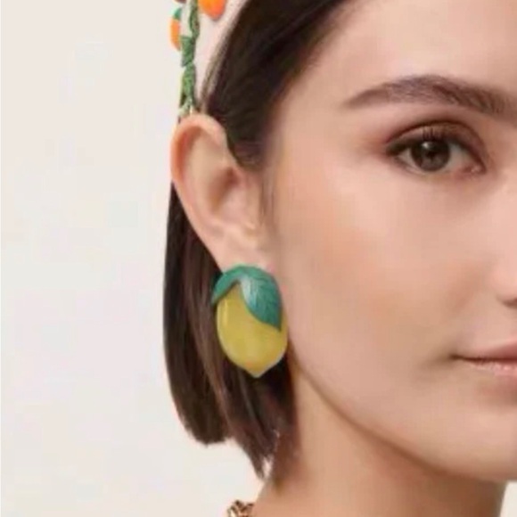 Lele Sadoughi lemon lucite earrings new with dust bag - Picture 2 of 7